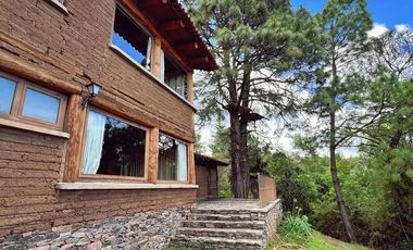 Se venden dos cabañas amuebladas en el Fraccionamiento Contry Club		$19,000,000