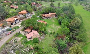 Se venden dos cabañas amuebladas en el Fraccionamiento Contry Club		$19,000,000