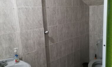 Casa de dos niveles, tres recamaras y tres baños en Acapulco, Guerrero