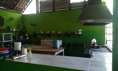 Casa de dos niveles, tres recamaras y tres baños en Acapulco, Guerrero