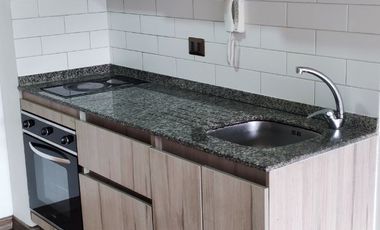 Departamento 1D/1B en Venta Semi Nuevo, Vista Despejada, a Pasos del Metro Hospitales