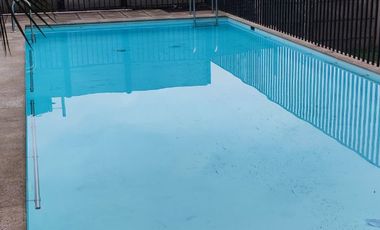 Departamento 1D/1B en Venta Semi Nuevo, Vista Despejada, a Pasos del Metro Hospitales
