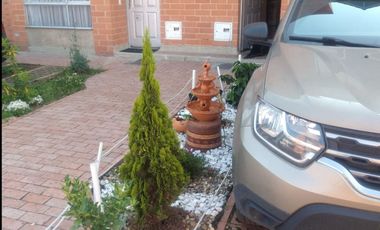 VENTA  CASA MOSQUERA -  96 M2