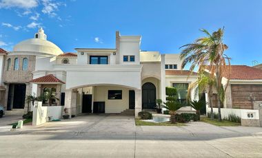 SE RENTA CASA EN LOS LAGOS