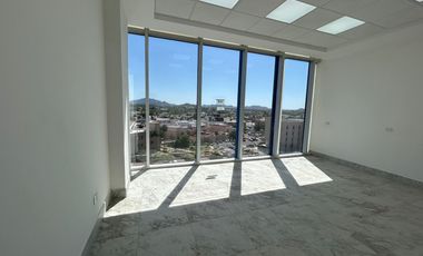 LOCAL EN RENTA PARA OFICINA O CONSULTORIO