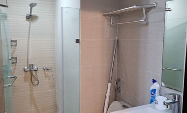 Newport Condo Unit + Parking - Only ₱6.5M! 81 Newport Boulevard, Pasay for Sale!
