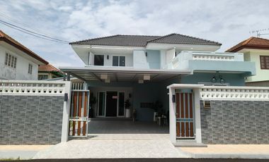 บ้านเดี่ยว  นนทบุรี  บางใหญ่  บางบัวทอง  ทำเลใกล้รถไฟฟ้า  หมู่บ้านบัวทอง 2 บ้าน 5 ห้องนอน 4 ห้องน้ำ สนใจ โทร 085-318-----
