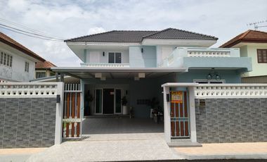 บ้านเดี่ยว  นนทบุรี  บางใหญ่  บางบัวทอง  ทำเลใกล้รถไฟฟ้า  หมู่บ้านบัวทอง 2 บ้าน 5 ห้องนอน 4 ห้องน้ำ สนใจ โทร 085-318-----