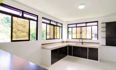 GOLF VIEW HOUSE AND LOT IN ANTIPOLO FOR SALE