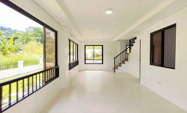 GOLF VIEW HOUSE AND LOT IN ANTIPOLO FOR SALE
