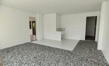 FAIRWAY VIEW HOUSE AND LOT IN ANTIPOLO