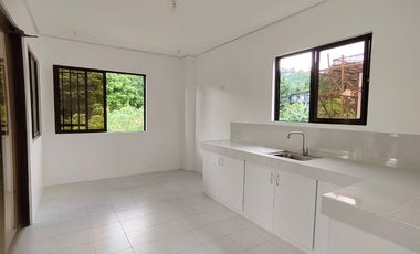 FAIRWAY VIEW HOUSE AND LOT IN ANTIPOLO