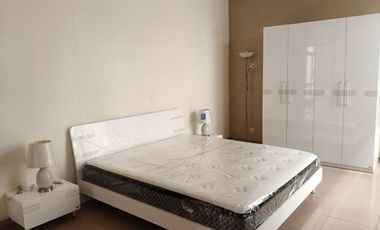 Rumah 2 Lantai Fully Furnished Dharmahusada Indah Surabaya