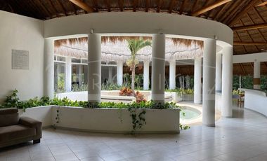 CASA SARA ¡Vive bajo el sol de Aldea Kaan en el corazón del paraíso!