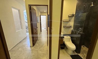 MODERNA CASA AMUEBLADA  CON ROOF TOP Y 4 RECAMARAS EN ALDEA KAAN PUERTO MORELOS