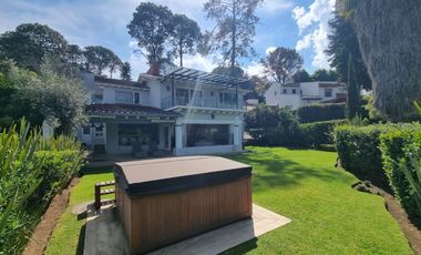 CASA EN RENTA EN EL CORAZON DE AVANDARO.
