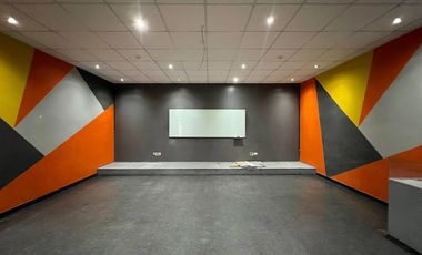 Office / Taining Center / Seminar / Showroom