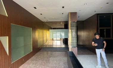 Office / Taining Center / Seminar / Showroom