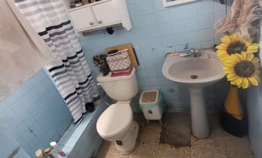 Venta casa rentera Avenida Jose Antepara cerca de centros comerciales