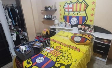 Venta casa rentera Avenida Jose Antepara cerca de centros comerciales