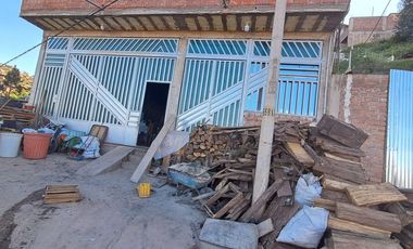ANTICRETICO DE CASA CON NEGOCIO DE  PANADERÍA EQUIPADA