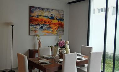 CASA EN VENTA EN VALLE IMPERIAL COTO 21