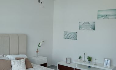 CASA EN VENTA EN VALLE IMPERIAL COTO 21