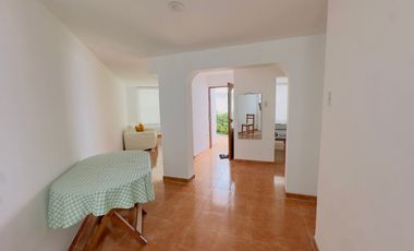 SE ALQUILA HERMOSA CASA DE 2 PISOS EN CHORRILLOS – ¡IDEAL PARA TU FAMILIA!