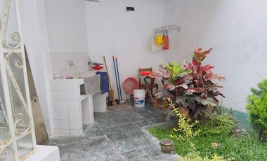 SE ALQUILA HERMOSA CASA DE 2 PISOS EN CHORRILLOS – ¡IDEAL PARA TU FAMILIA!