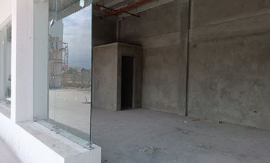 Alquilo un Local Comercial en Galerías de Terranostra