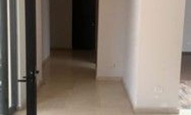 CASA EN VENTA CON  ALBERCA EN PORTAL DEL NORTE NUEVO LEON.