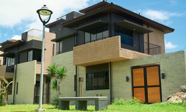 3 BEDROOM w/ CAR PARKING BEACH PROPERTY VILLA in SAN JUAN BATANGAS for VACATION, STAYCATION, AIRBNB, INVESTMENT