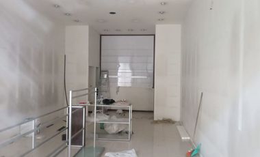 EXCELENTE LOCAL COMERCIAL EN PLAZA LAS AMÉRICAS METEPEC