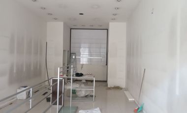 EXCELENTE LOCAL COMERCIAL EN PLAZA LAS AMÉRICAS METEPEC