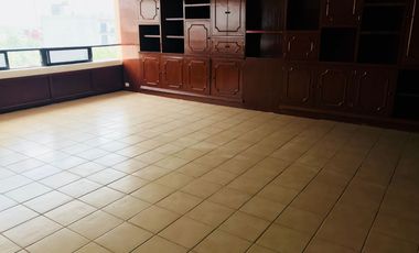EDIFICIO EN RENTA EN LETRAN VALLE