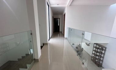 RENTA DE HERMOSA CASA EN MAYORAZGO SALIDA LEON SILAO