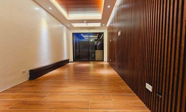 FOR SALE - 4 Storey Townhouse in Brgy. Sto. Nino, Quezon City