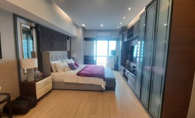 Good Deal! 2BR Unit For Sale in The Frabella 1