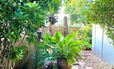 For Sale: Detached House at Land and House Park, Khon Kaen Prime location in the Khon Kaen Bypass area. A large house, 250 square meters, on a special