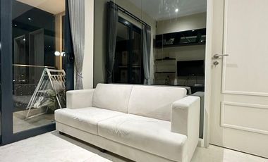 DISEWAKAN BULANAN TAHUNAN HARIAN APARTEMEN FURNISHED THE PEAK RESIDENCE 2BR