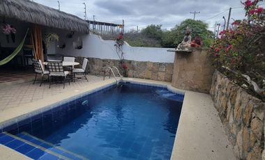 En venta casa vacacional full amoblada en Punta Blanca, Ruta del Spondylus