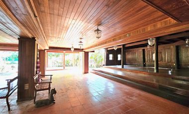 For rent: Traditional Thai-style house by the Chao Phraya River, Ayutthaya. Prime location, ideal for a restaurant,boutique hotel,or café.rent 110K