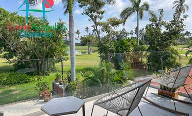 Vive el lujo y la serenidad en esta villa remodelada con alberca privada en Playa Diamante