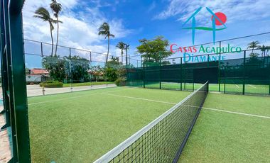 Vive el lujo y la serenidad en esta villa remodelada con alberca privada en Playa Diamante