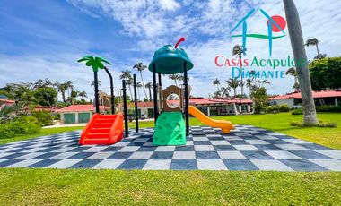 Vive el lujo y la serenidad en esta villa remodelada con alberca privada en Playa Diamante