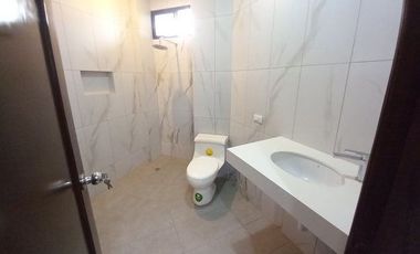 VENTA CASA URB. ENTRE LAGOS VIA A SAMBORONDON KM 7