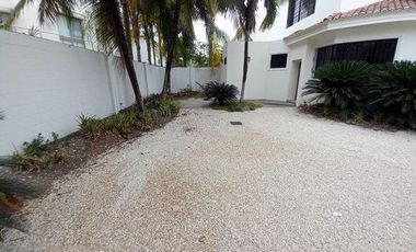 VENTA CASA URB. ENTRE LAGOS VIA A SAMBORONDON KM 7