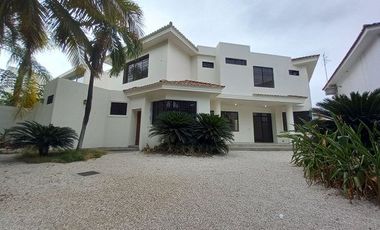 VENTA CASA URB. ENTRE LAGOS VIA A SAMBORONDON KM 7