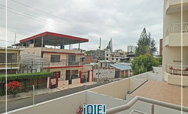 Suite en venta en edificio Torre Marina, Cerca al Mall del pacifico, Manta.