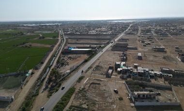Terreno de 5,000 m² en Carretera Chiclayo - San José | Esquina y filo de pista